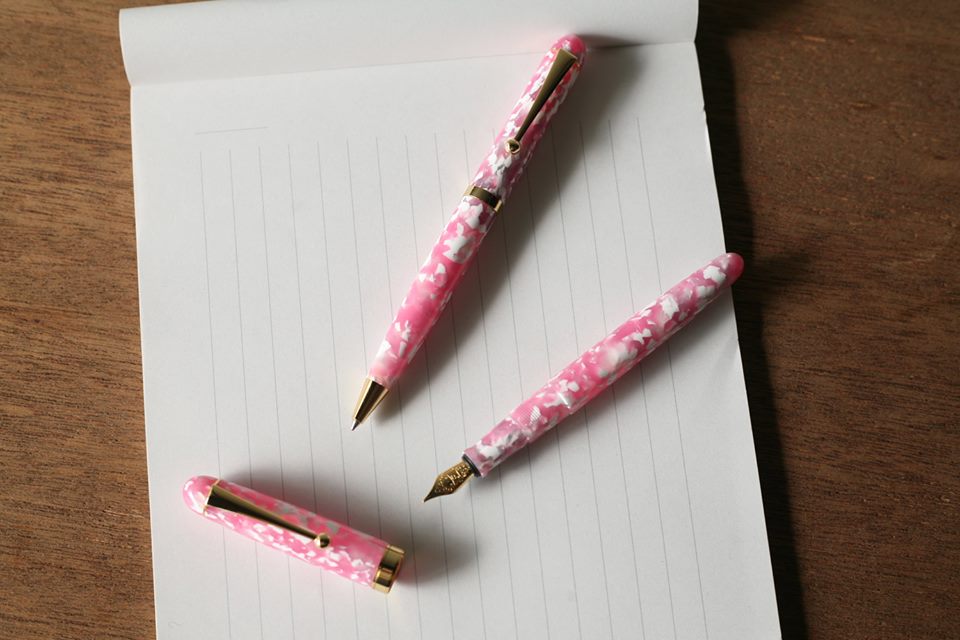 ボールペン 大西製作所 【べっ甲】 べっこう】手作り万年筆1本