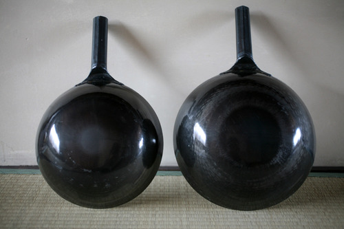 i3