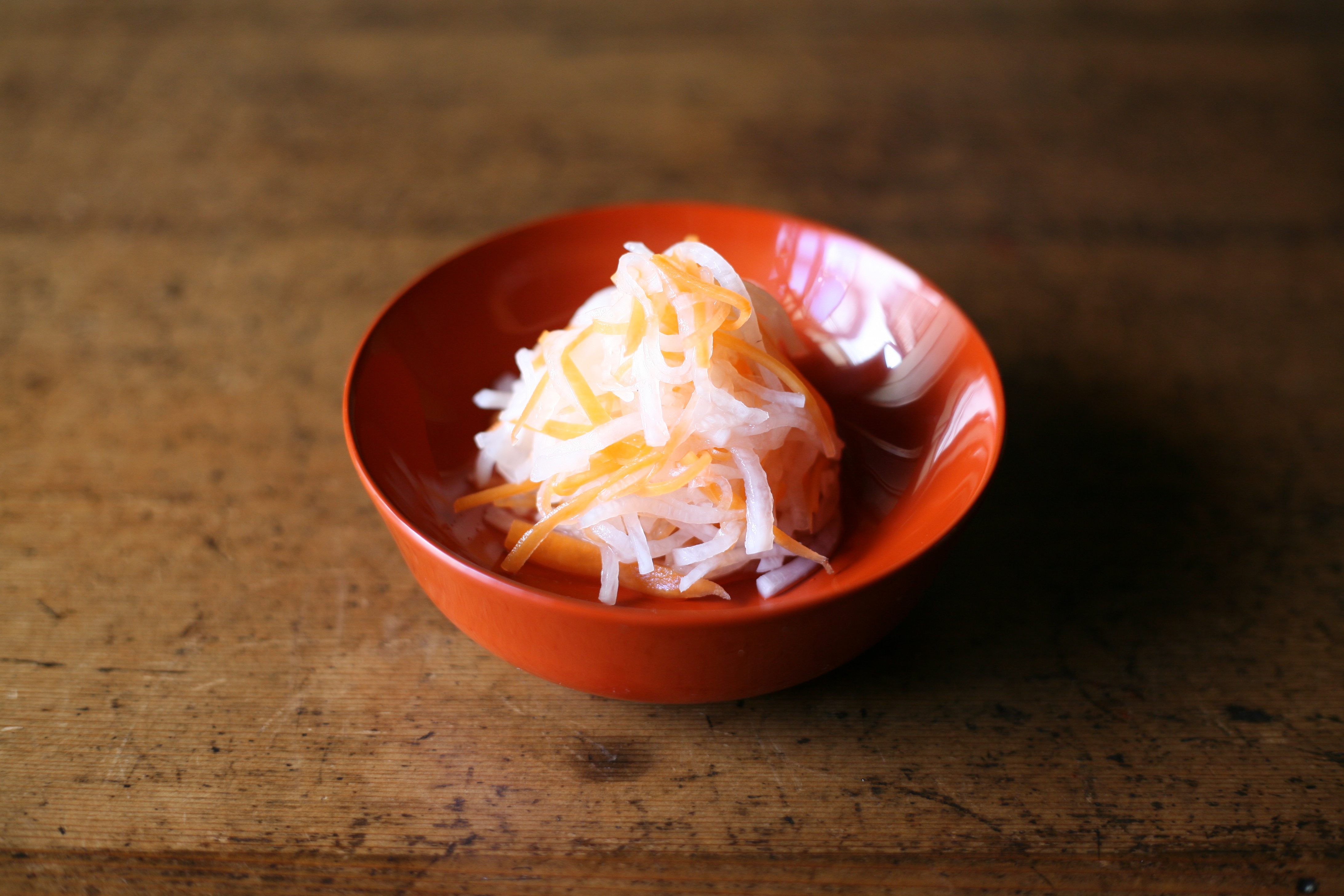 一汁三菜的膾 日料定食 一汁三菜 樣式據說最早出現在鎌倉時代 1185年 1333年 一汁 即味噌汁 三菜 即煮物 膾 醋拌涼菜 燒物 烤魚 職人 Com網誌 一汁三菜的膾 日料定食 一汁三菜 樣式據說最早出現在鎌倉時代 1185年 1333年 一汁 即味噌汁 三菜 即煮物 膾 醋拌涼菜 燒物 烤魚 職人 Com網誌