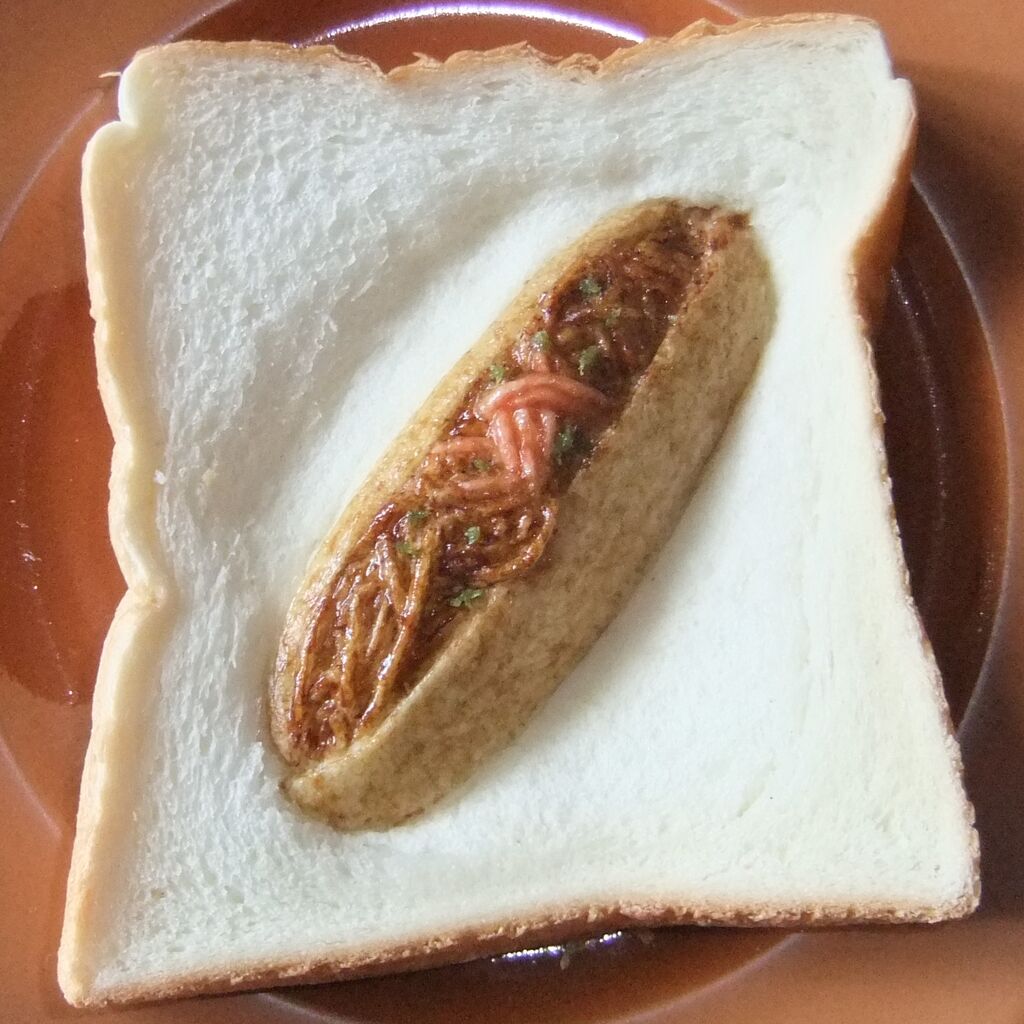 焼きそばパン 秘密結社食パンもん俱楽部