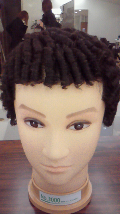 パンチパーマを作ります Fam Station