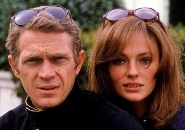 Jacqueline Bisset-Pug (14)