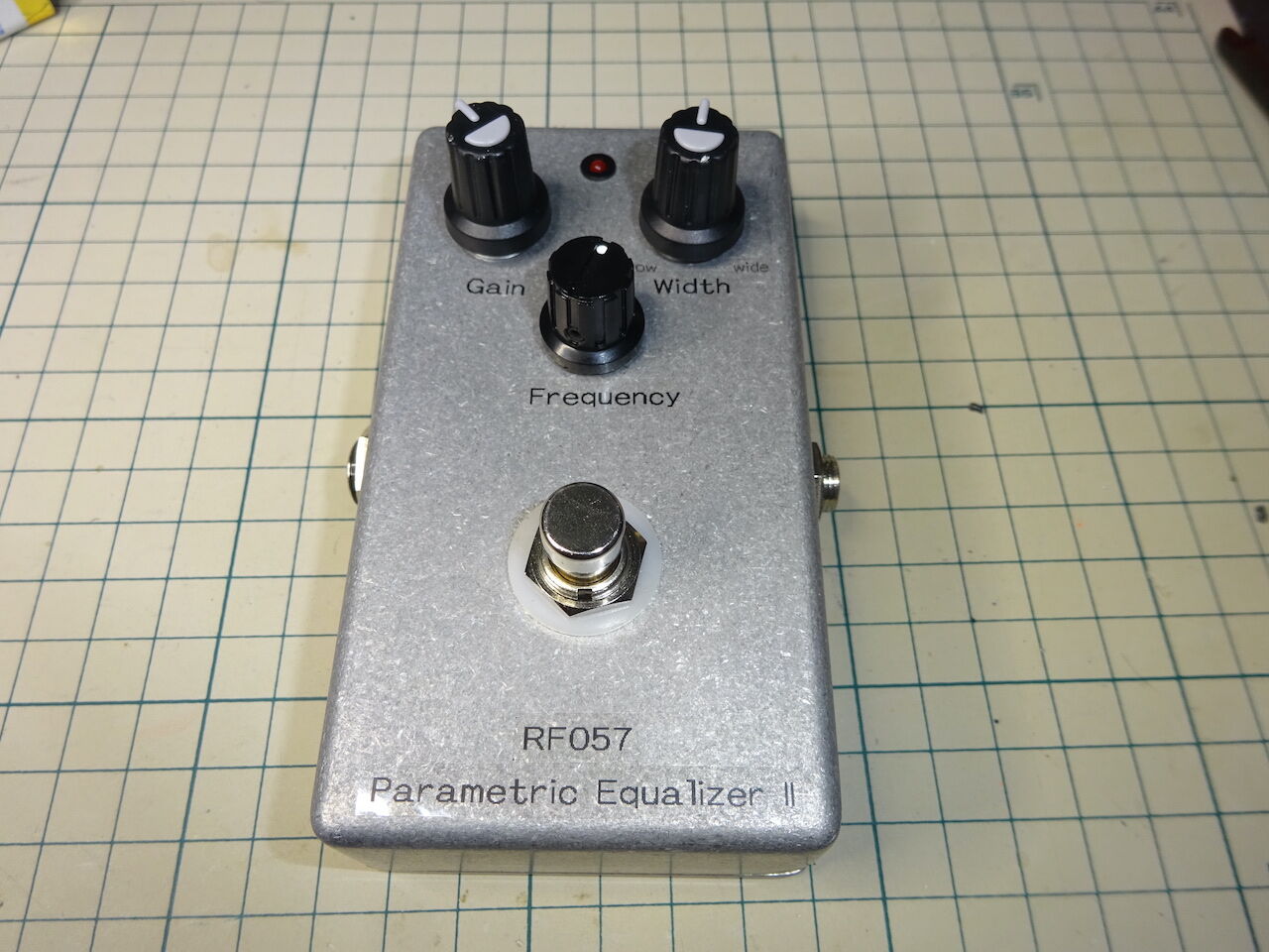 【ご予約品】 パラメトリック・イコライザー 057 II 長田 : 試作品完成 (3) ギター