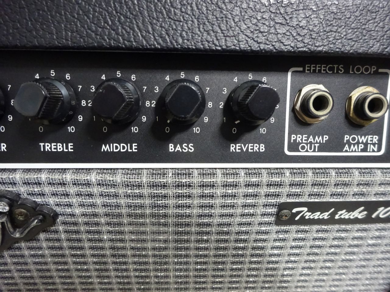 りーばーばFENDERTraditional Fender Japan TRAD TUBE 10R (1) : 長田(猫舌)のblog