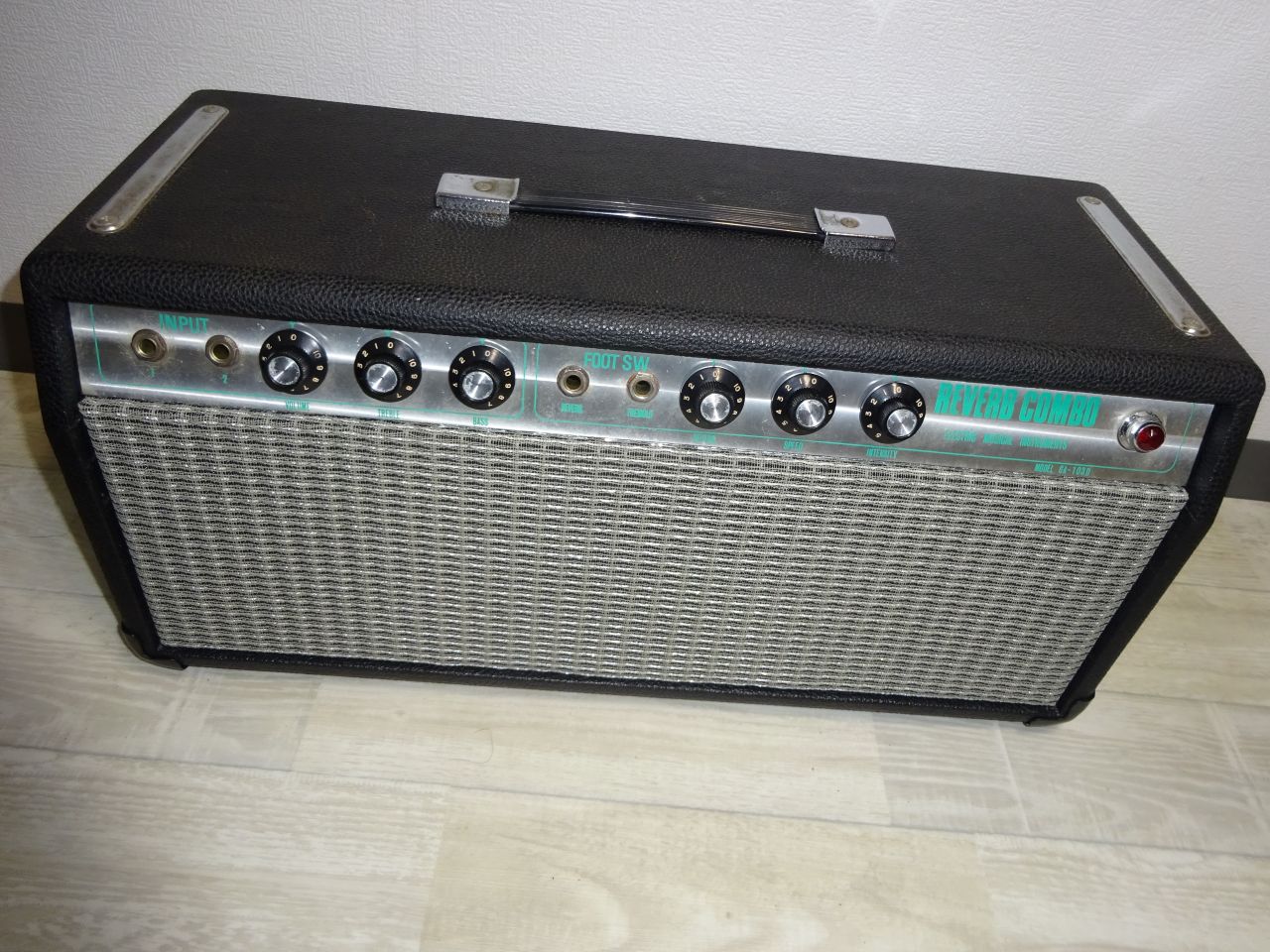 Guyatone GA-1030 