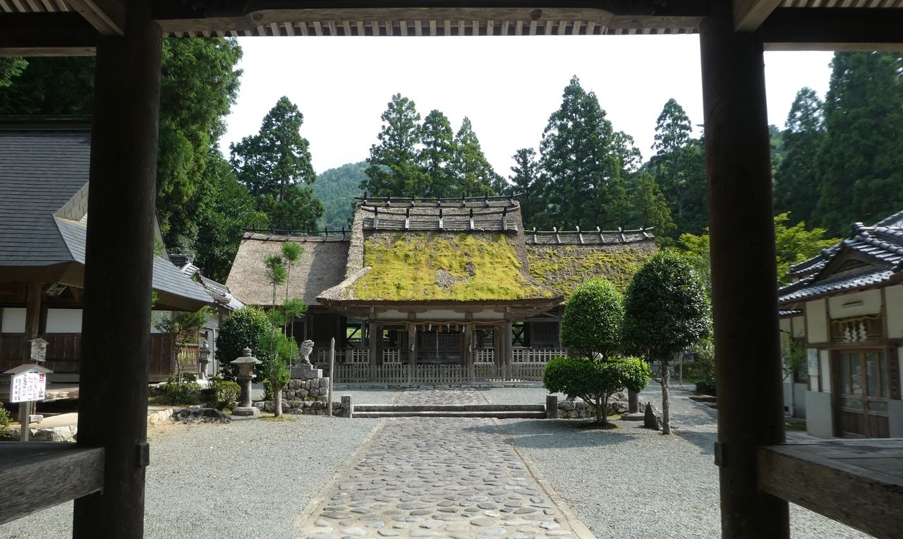 懐かしい街並み　昭和の思い出
	  園部（京都府南丹市）（3）　園部町竹井
	コメント