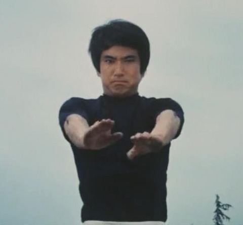 鏡京太郎