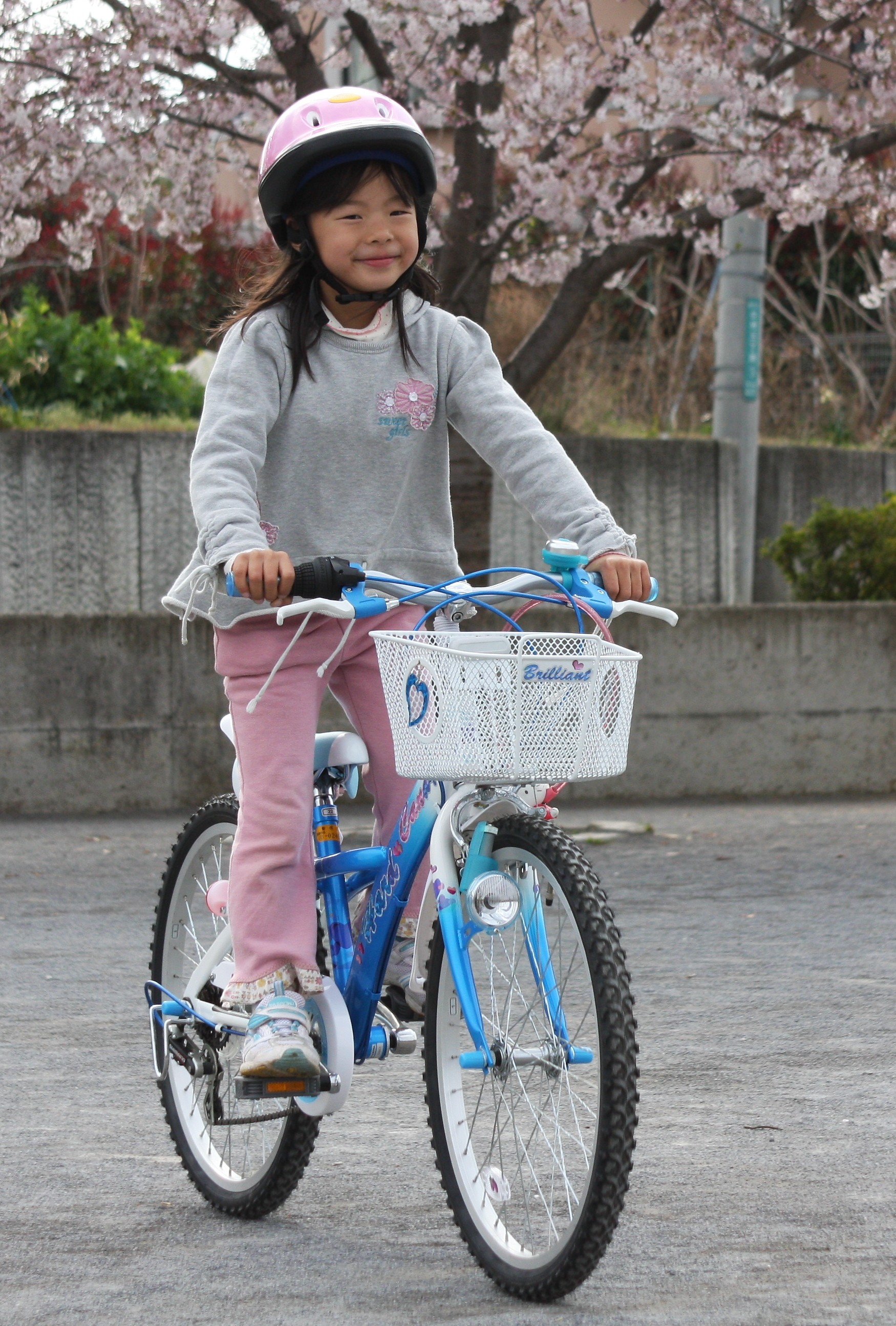 自転車の練習 ショッチとユッチ