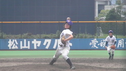 塁・厚ケ瀬投手