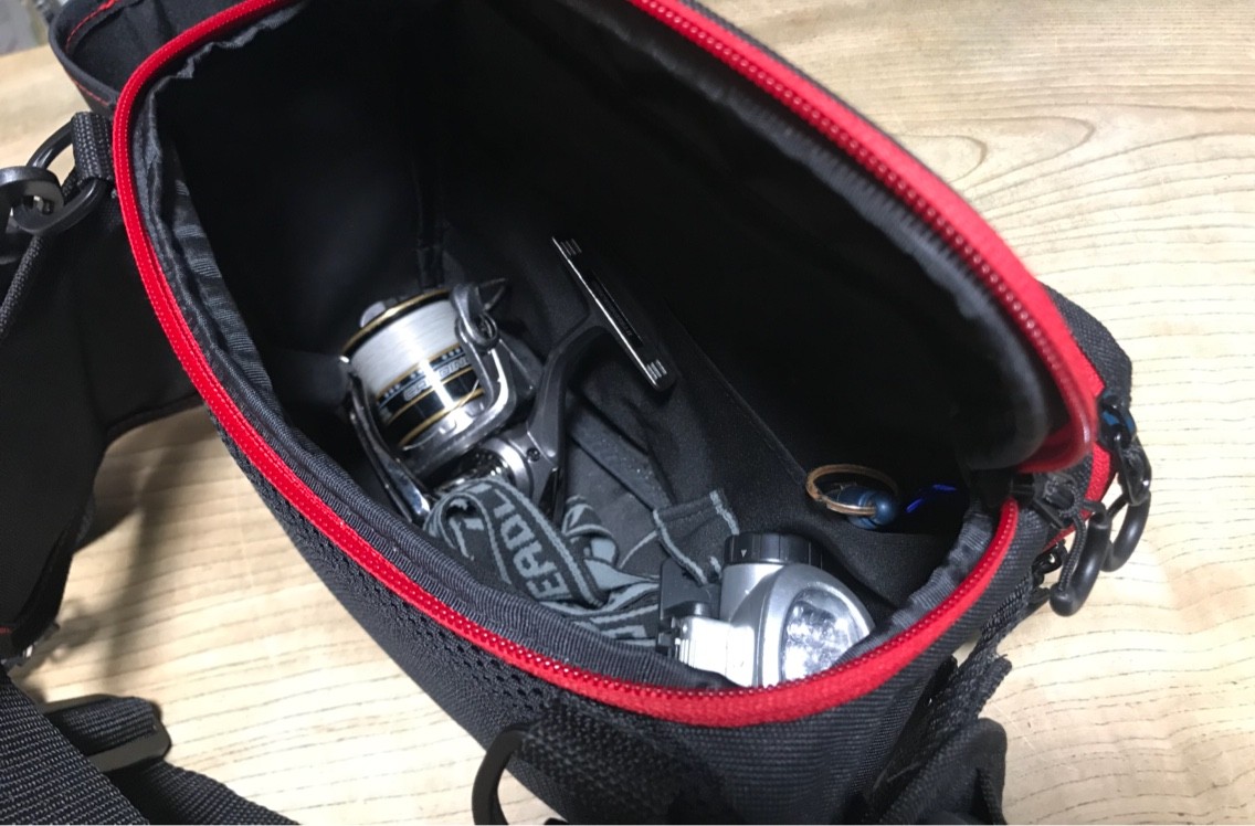 荷物を減らす おすすめヒップバッグ Blue Tetristの釣りノート