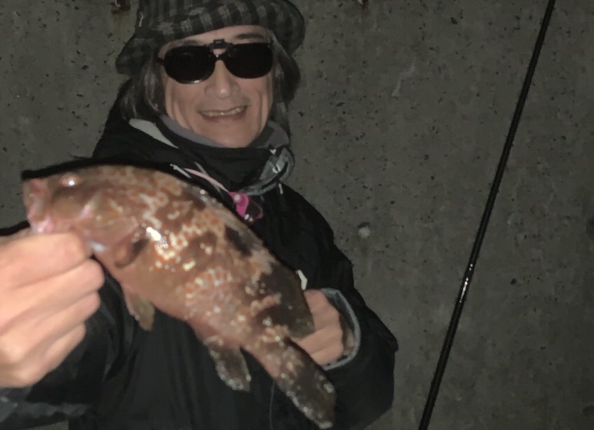 須磨でアコウ釣り 薄造りに煮こごりジュレをからめて Blue Tetristの釣りノート