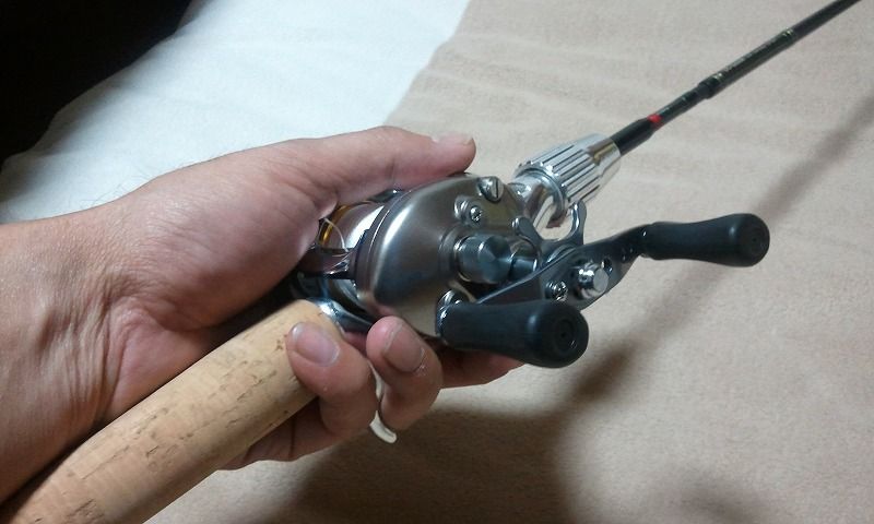 久しぶりにリール買ったった。 で、新発見。 (写真多め。重たいかも。) : スモールマウスバス in 阿武隈川