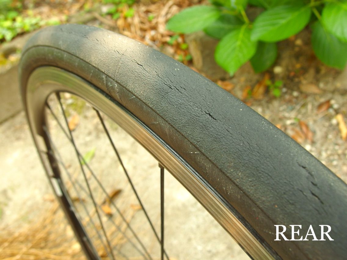 自転車 タイヤ 寿命 ひび割れ