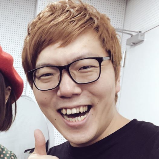 Youtuber ヒカキンが新居でダウンタウン 坂上忍 菊地亜美と宅飲み 本音でハシゴ酒 に400万のワイン携え登場 シュナウザー速報 Youtuber ヒカキンが新居でダウンタウン 坂上忍 菊地亜美と宅飲み 本音でハシゴ酒 に400万のワイン携え登場 シュナウザー速報