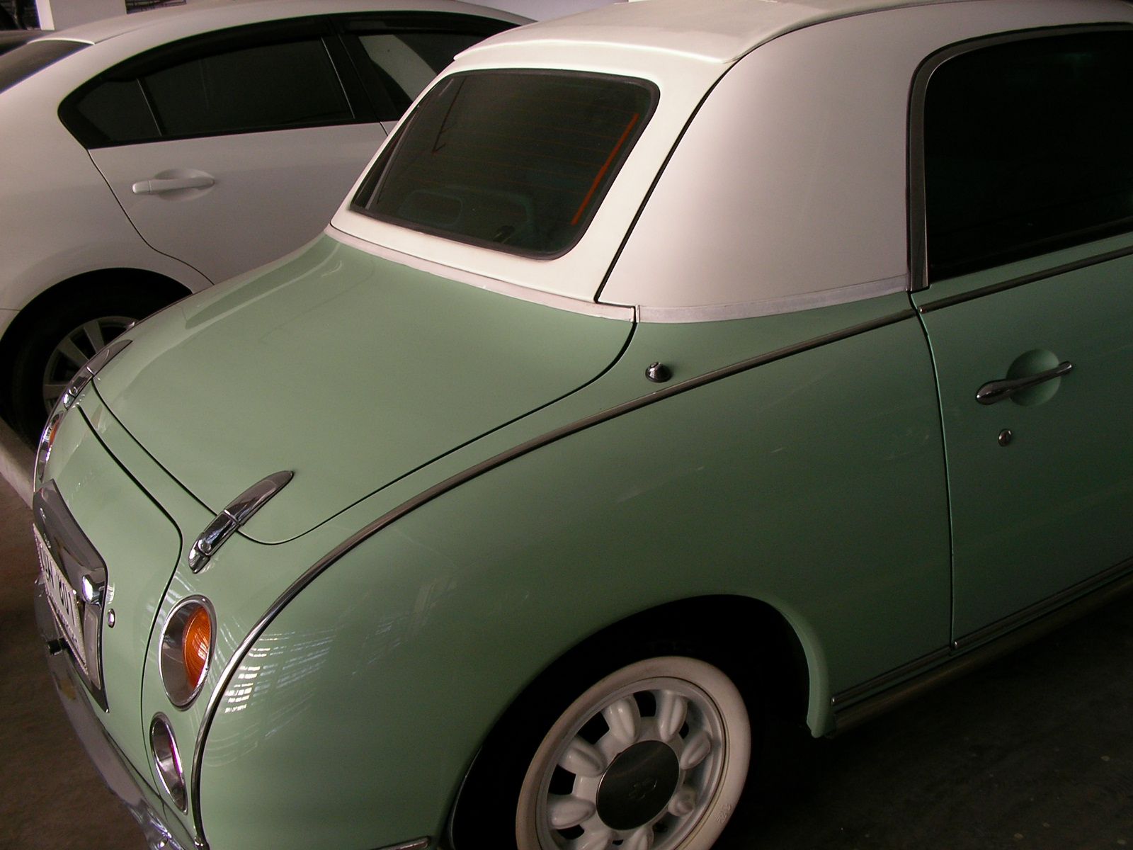 バンコクで出会った珍しい車達 いまだ旅の途中 クルンテープの大空から Powered By ライブドアブログ