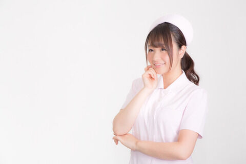 【神経わからん】夫が離婚を切り出してきた。私がよそったご飯に箸を添えて、目の前に出さない事が不満だと言う。そんな嫁がいる家には帰りたくないと。努力するから離婚はやめて…