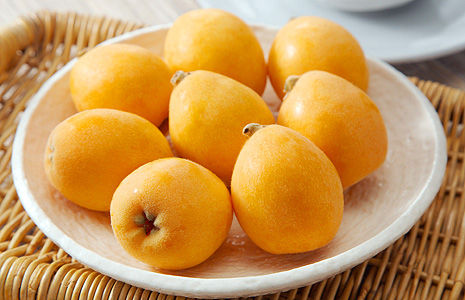 同僚A『田舎って感じの食べ物。うちの子の昆虫の餌っぽい。 食べ方も汚くなるしし私はいらないわ』