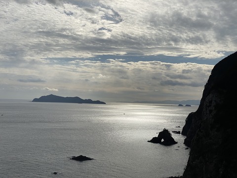 2229F5B2-2DED-40AB-98A5-96FA2EAB2D2F