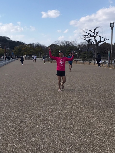 8DDB33BF-2836-410F-AE18-CEC01063A8C3