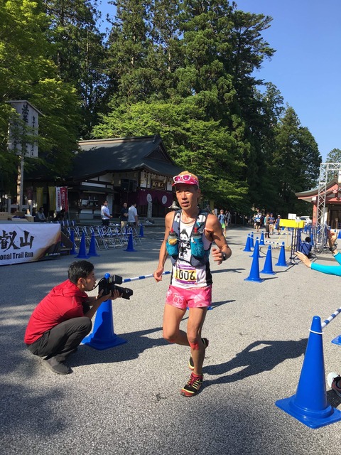 F979C7C9-C4E1-4872-AD3F-CAC305EAF1E5