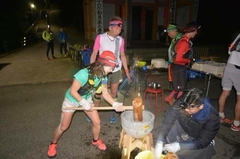 D6EC4D09-ADE7-411F-8271-8CD933F98A3A