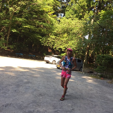 DCF693B6-BBD3-4F69-95D0-6F0485DD068E