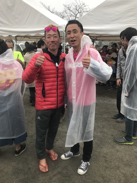 33C482B2-1E10-494D-98B2-F47D79FE03FA
