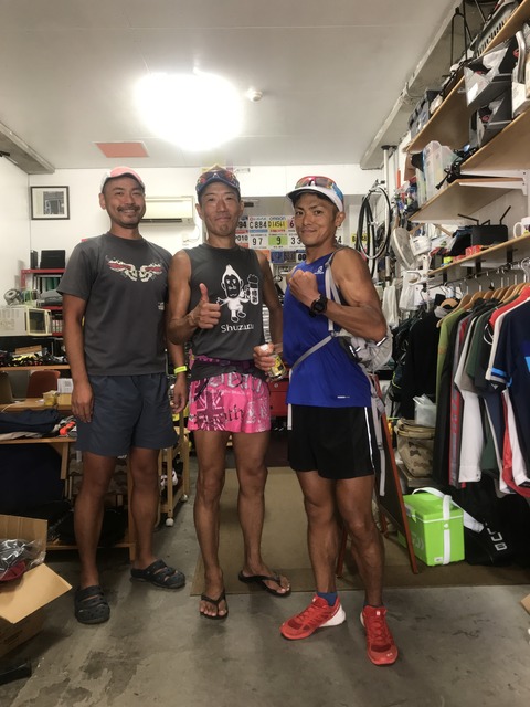 2FFE5F9D-4D7F-431A-BDFA-4EBA0049FC7D