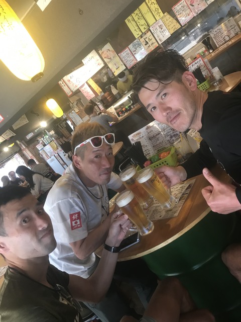 24C181BF-4895-4D27-AB19-0C2E1BA74EC4