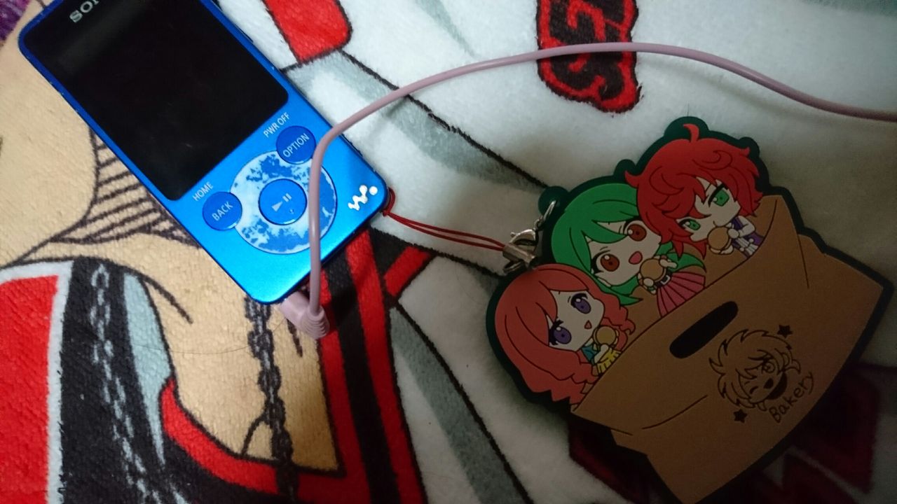 ヴァンガード 新導クロノ ラバーストラップ 缶バッジ 4月28日(木