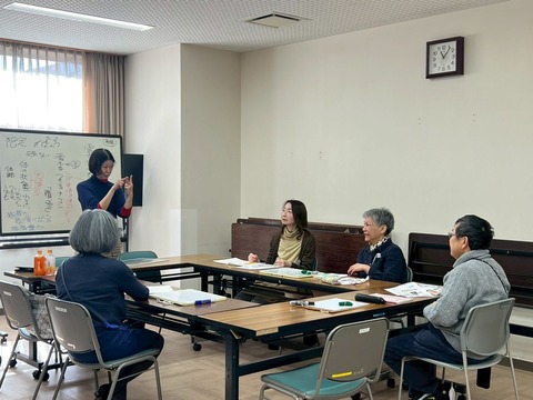 44B678D8-F709-4AA2-AB16-47826A44CA2C