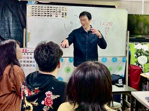 E463401E-AAA7-4E3B-B89B-4EF94885EE4C