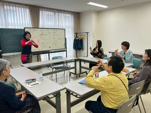 LINE_ALBUM_20251101_251103_3