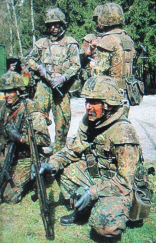 ＢＷドイツ軍/連邦軍＊ドイツ連邦軍指揮幕僚大学校額（実物） BWドイツ軍/連邦軍＊ドイツ連邦軍指揮幕僚大学校額（実物）