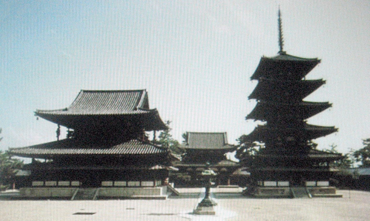 格子状の左右対称にこだわる 中心線の文化 と それを嫌う 屈曲線の文化 4 生涯一設計士 佐々木繁の日々