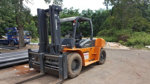 forklift-2660508_1920