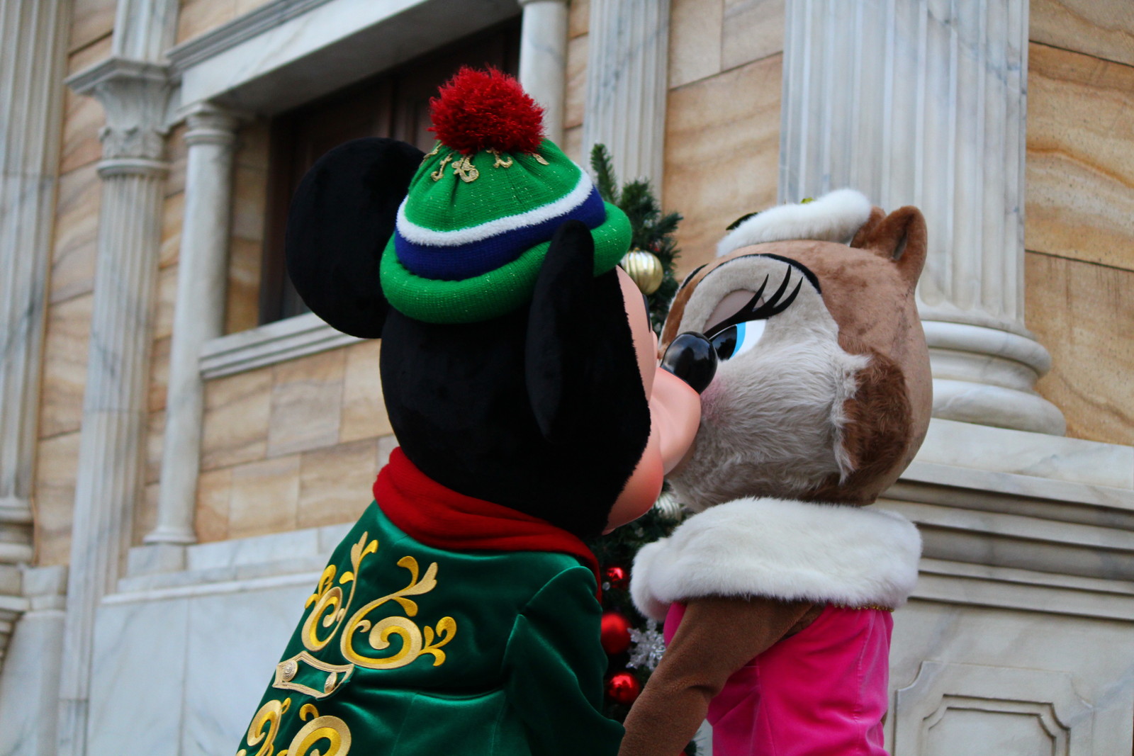 ミッキーの浮気 鳥さんとディズニー日記