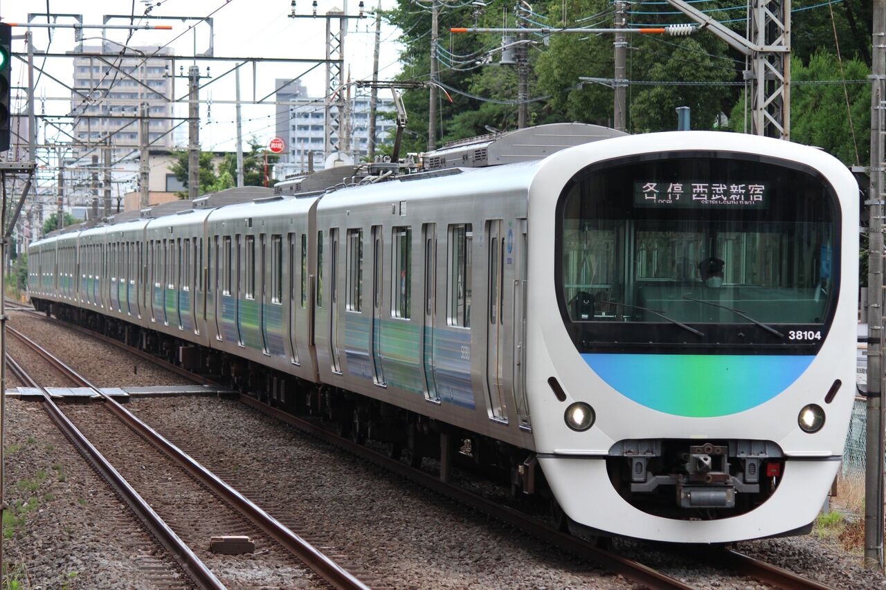 西武新宿線 日曜日の朝にエキセンを 前編 : いまを生きる電車たち