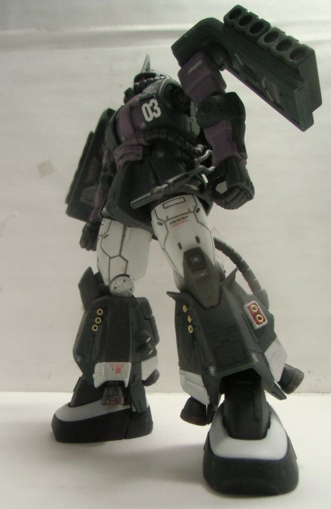 HG ORIGIN ザク 黒い三連星 完成品　3体セット　ガンプラ Amazon | BANDAI HG 1/144 MS-05 ザクI(黒い三連星機)プラモデル