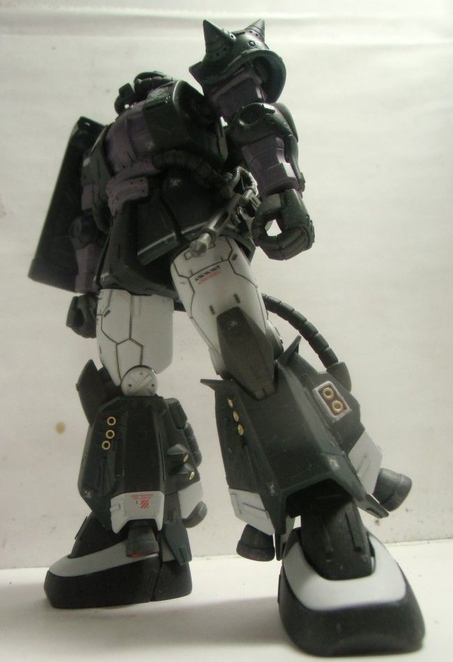 Hgオリジン黒い三連星 高機動型ザク マッシュ機 完成 しばいつんの何でもない模型作成日記 Hgオリジン黒い三連星 高機動型ザク マッシュ機 完成 しばいつんの何でもない模型作成日記