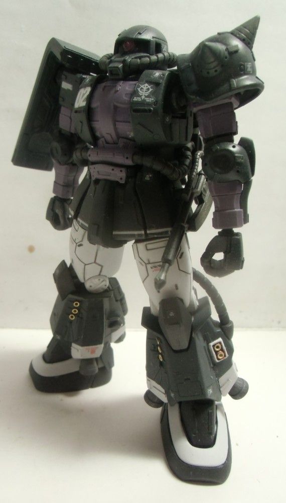 Hgオリジン黒い三連星 高機動型ザク マッシュ機 完成 しばいつんの何でもない模型作成日記 Hgオリジン黒い三連星 高機動型ザク マッシュ機 完成 しばいつんの何でもない模型作成日記