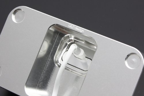 アルミ削り出しのカッコイイiphone5用クレードル Iphone6 5 ホーム画面 待ち受け 壁紙 画像 置き場 アルミ削り出しのカッコイイiphone5用クレードル Iphone6 5 ホーム画面 待ち受け 壁紙 画像 置き場
