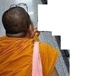 タイの僧侶｢日本のAVを3本買いたいけど・・・恥ずかしくてレジに行けない・・・あ、このことは内緒ね｣→ネットに写真うｐされ、話題にｗｗｗｗｗｗｗ