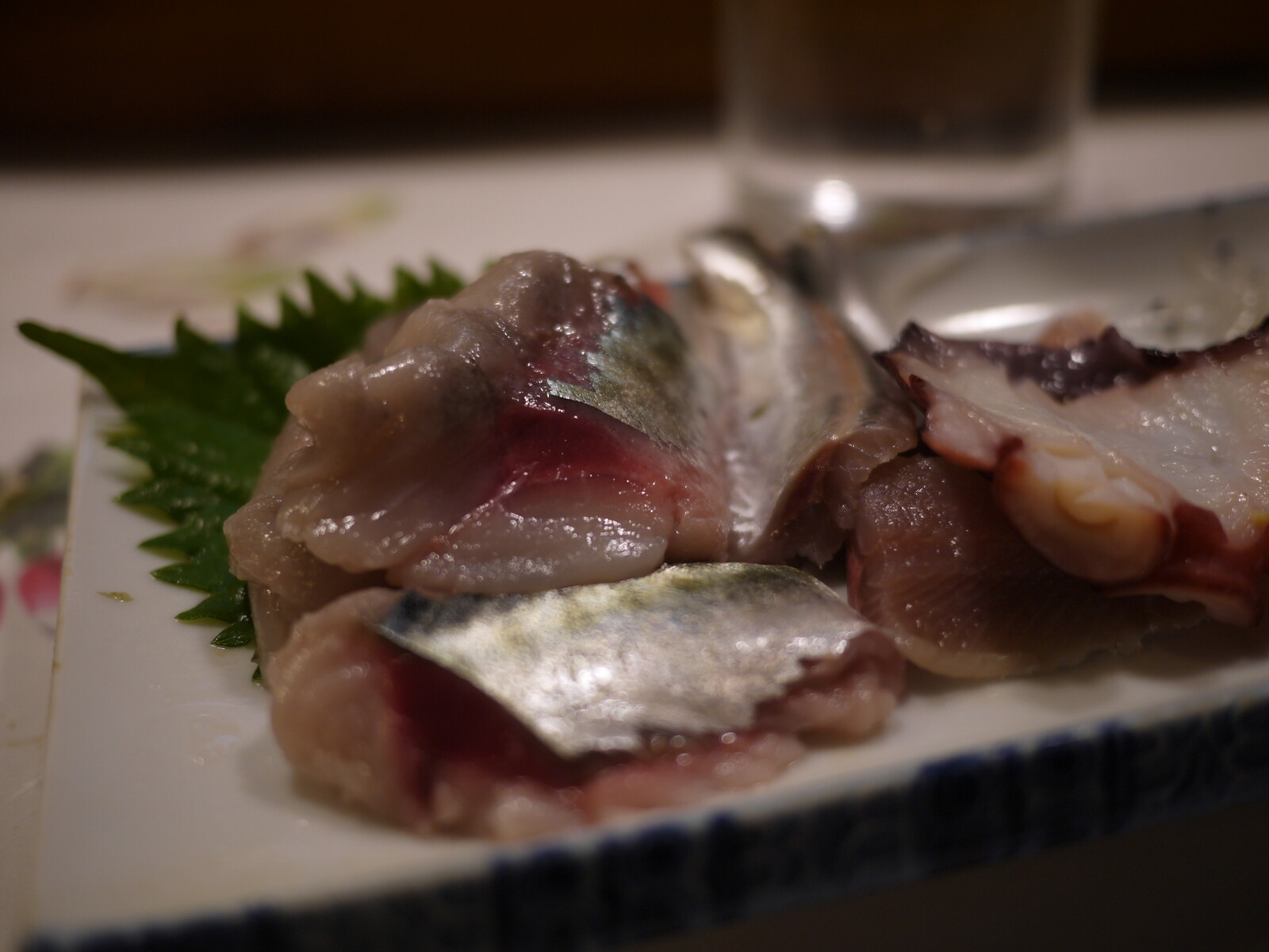 蝦蛄 シャコ と白魚で一杯 濱端