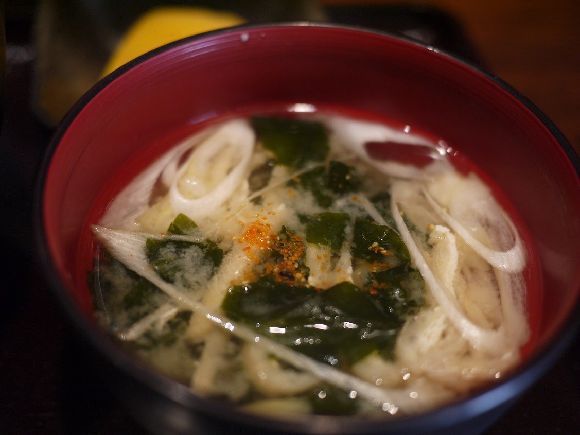 燻製ベーコン丼 居酒屋 くゆり 駒込 濱端
