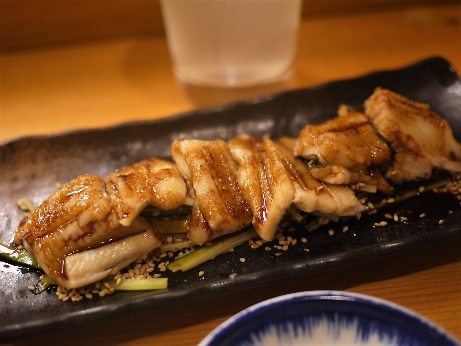 煮穴子で一杯 おまけも付いた丼で〆 貴寿司 町屋 濱端