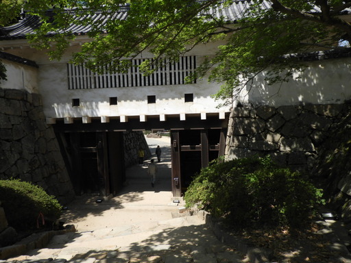 四国 067 岡山城廊下門