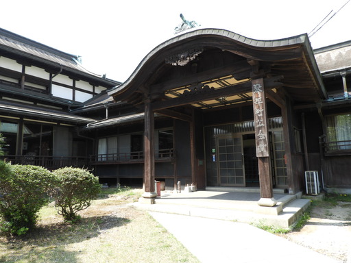 四国 182琴平町公会堂