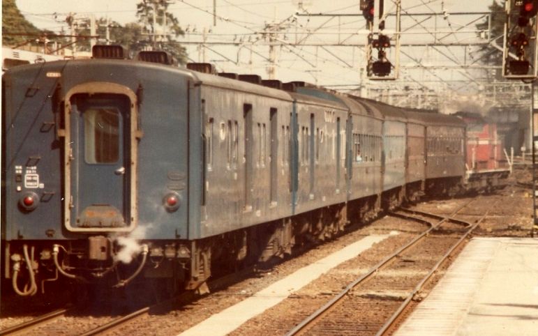 Dd51 1105牽引4レ 出雲市 19年3月 Moon Express Dd51 1105牽引4レ 出雲市 19年3月 Moon Express