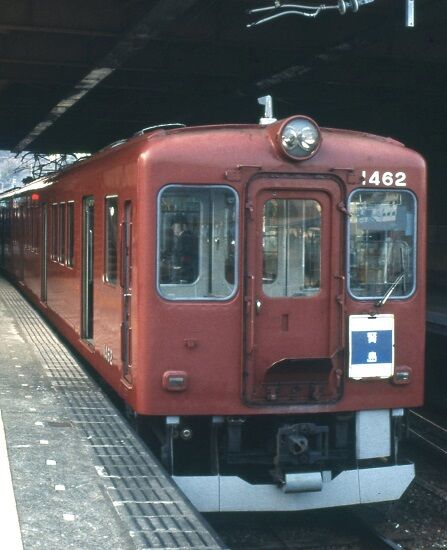 近鉄志摩線ローカル 38年前のベテランと新鋭 19年12月 Silence Express 近鉄志摩線ローカル 38年前のベテランと新鋭 19年12月 Silence Express